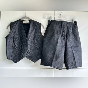 Vintage 1970’s Women’s Gaucho Vest And Shorts Black